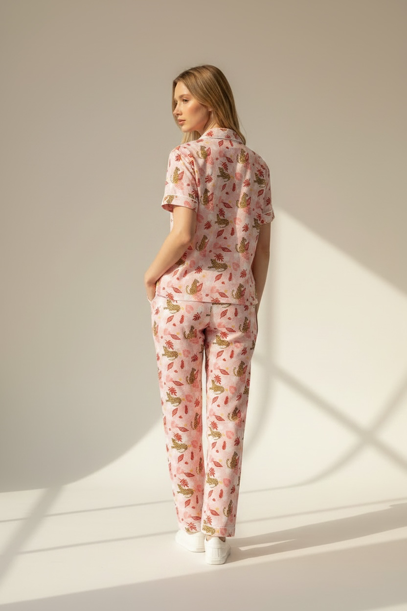 Soft roar PJ set